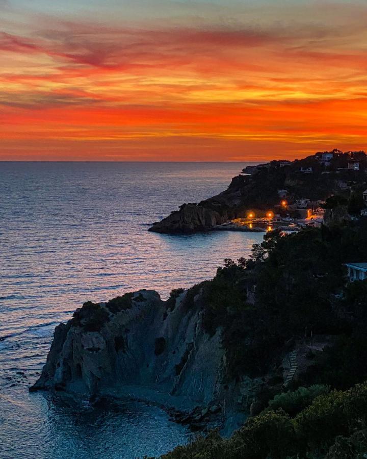 Appartement Au Calme, Calanque Des Figuieres Ensues la Redonne Bagian luar foto